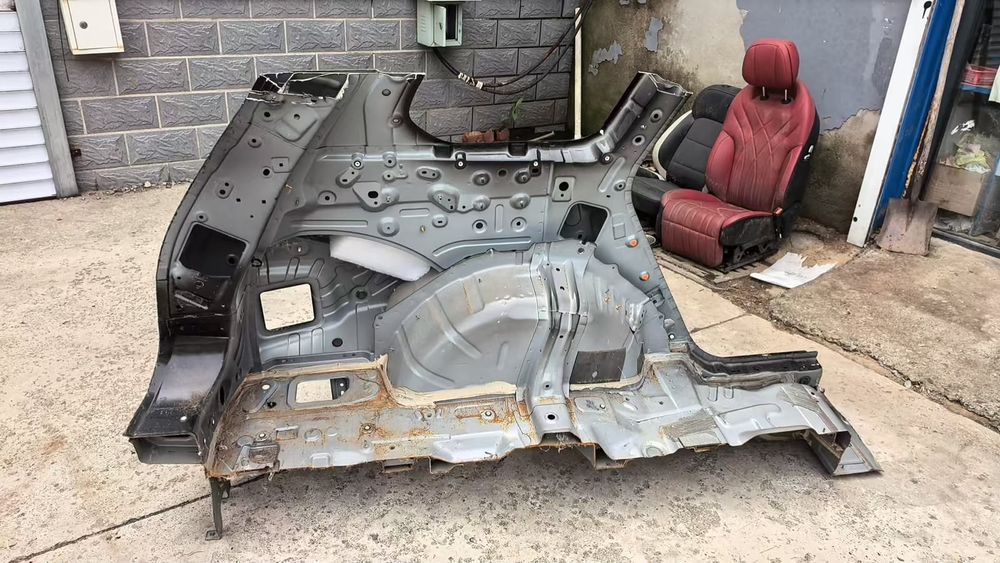 Запчасти EXEED VX задние крыло + лонжерон