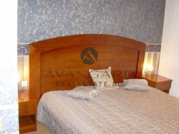 Продава се Хотел в Пловдив, Център - 300 кв.м за 1867 €/кв.м - Снимка #3