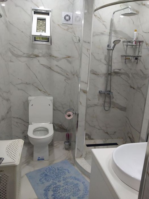 Продается Новомосковская бывшая  3/1/4