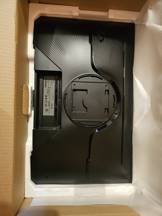 Samsung Odyssey G4 240Hz