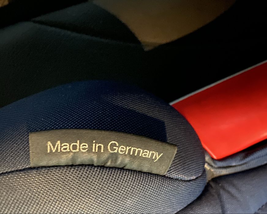 Scaun auto Britax Römer Kidfix model cu XP-PAD