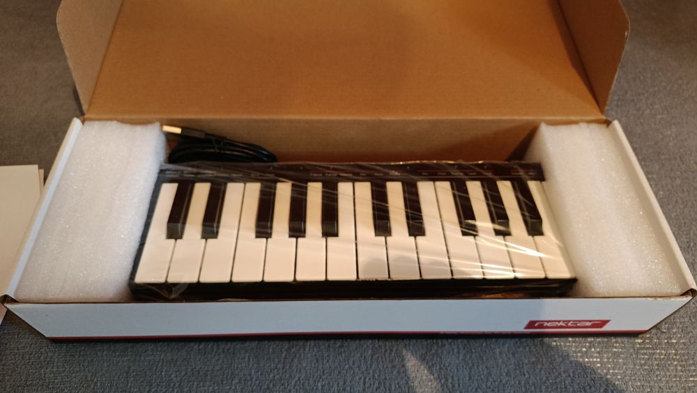 Клавиатура MIDI Nektar SE25