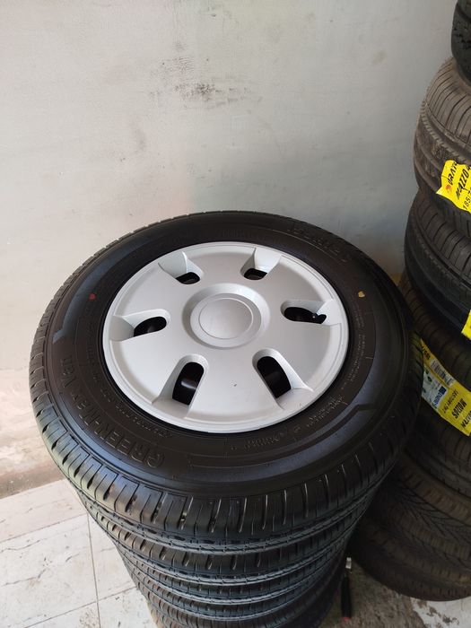 Сечка грузавой балон Ling Long 155/70/R12C.