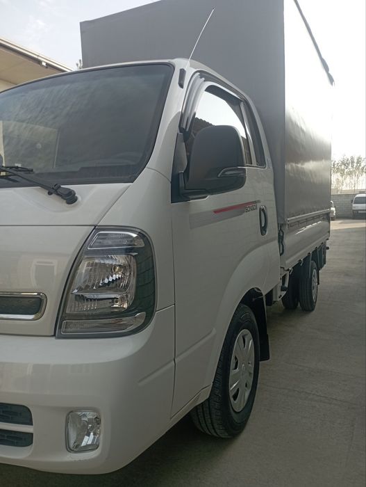 Kia bongo holati ideal