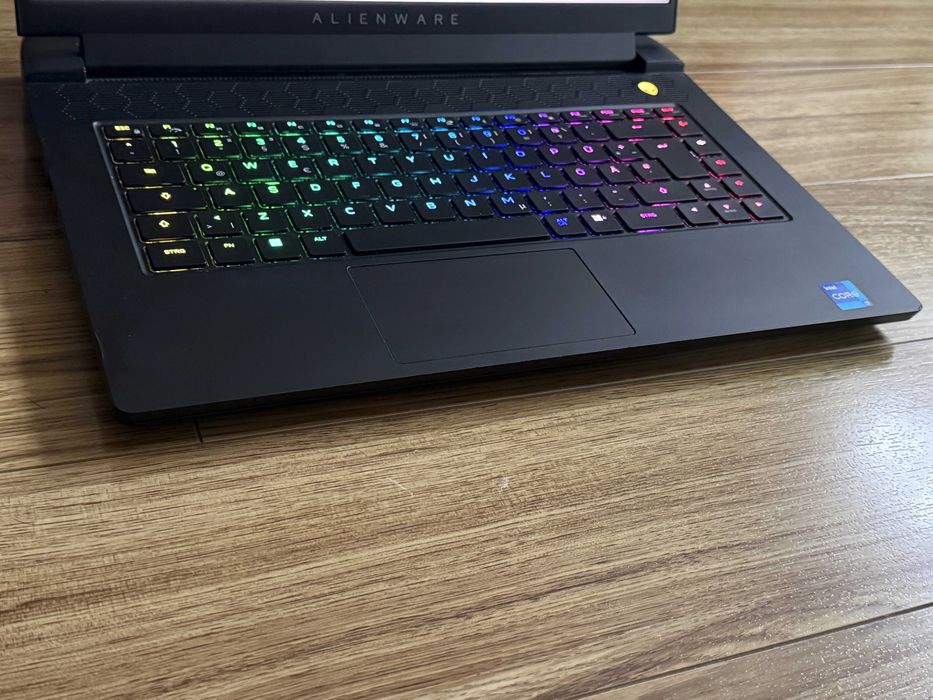 Alienware M15 R7`i7-12700H/RTX 3080Ti-16GB/32GB DDR5/512GB SSD/165Hz