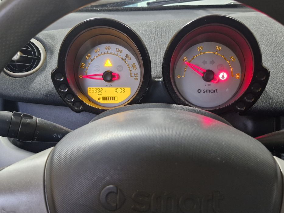 De vanzare smart four four