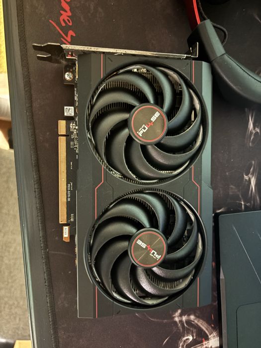 placa video radeon rx6600