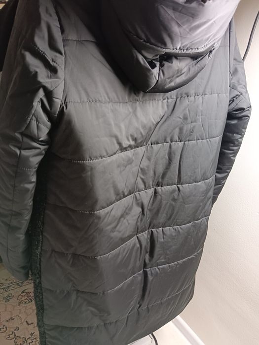 Продам зимнюю куртку