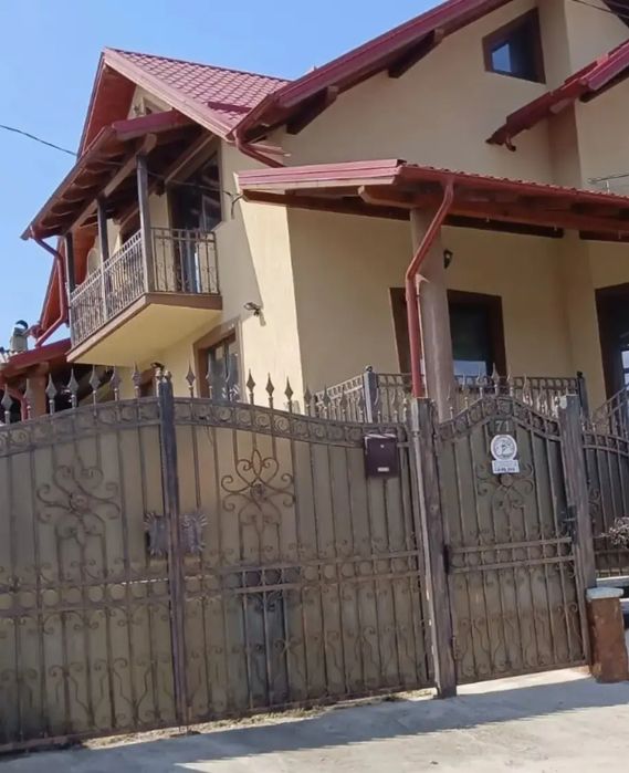 vand casa in ghindaoani