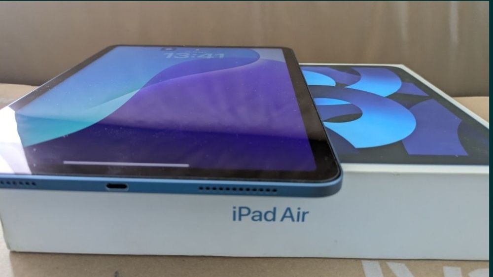 Apple Ipad Air 5 Blue