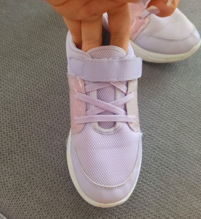 Текстилни маратонки за момиче