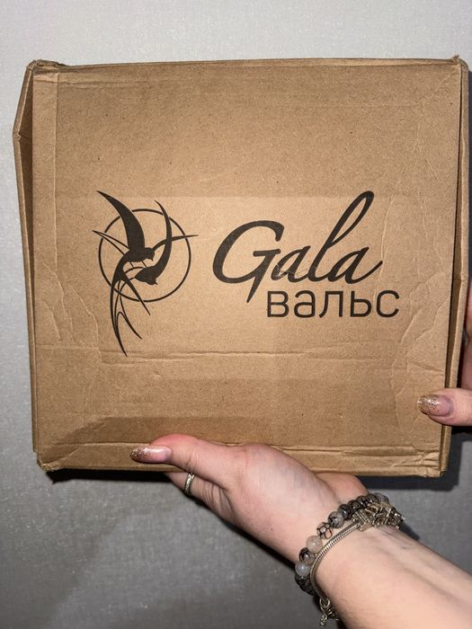 Платье для ювиналов