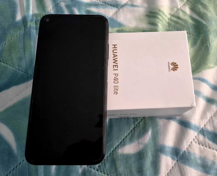 Телефон Huawei P40 lite