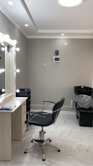 Парикмахер салон красоты