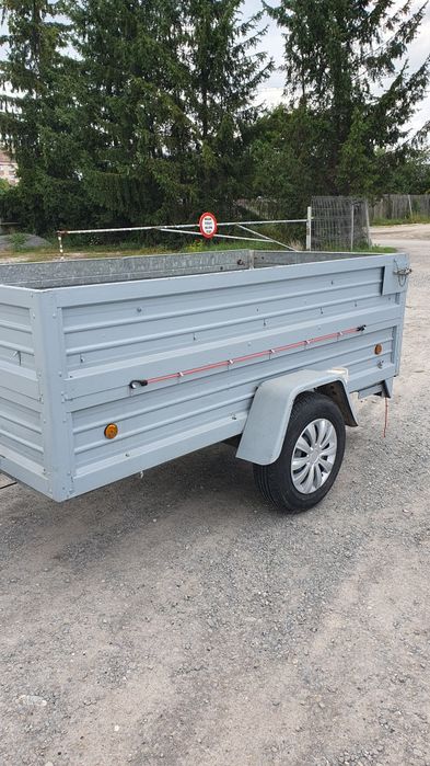 •Vînd o remorcă HEİNEMANN 1200 Kg reclasificată la 750 Kg•