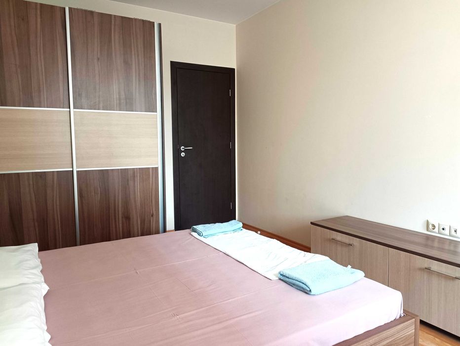 ТОП ЛОКАЦИЯ / Отличен голям тристаен Черно море 3 до плажовете