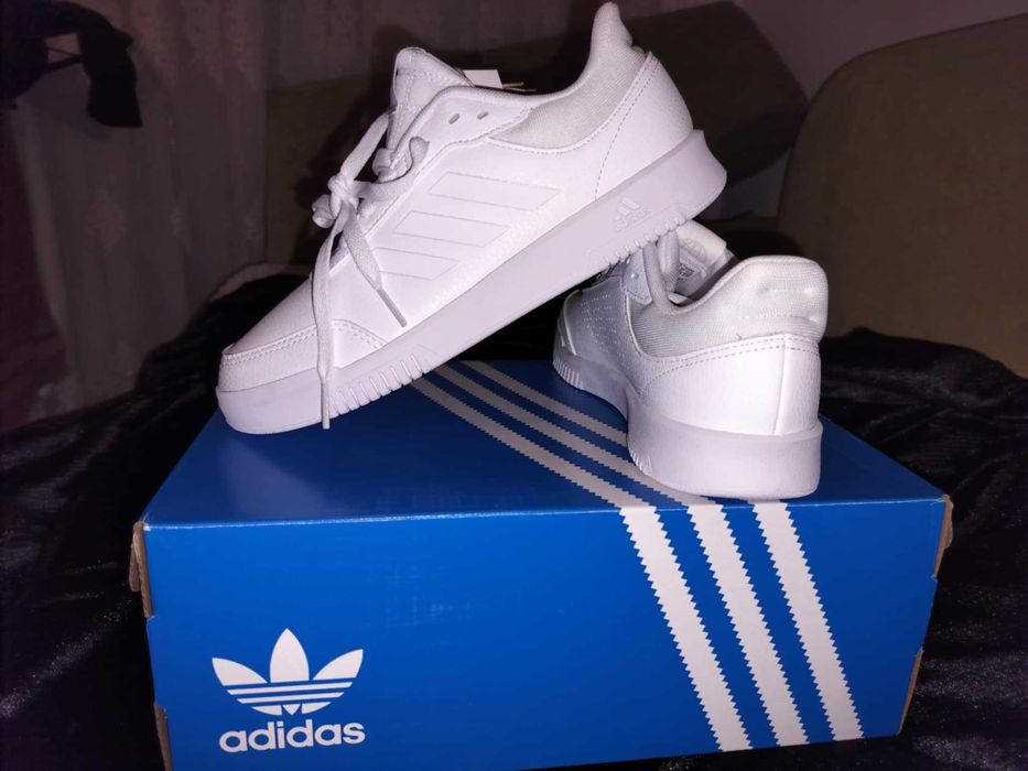 Pantofi sport Adidas, dama