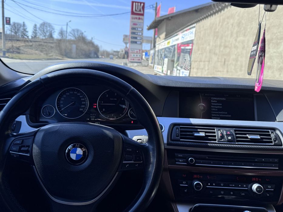 BMW//F10//520d//2012//10.500€//Automat//Euro 5//distributie Schimbata