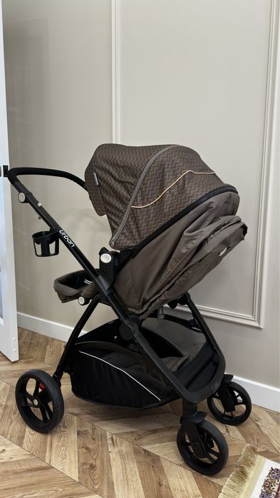 Продаю коляску в хорошем состоянии