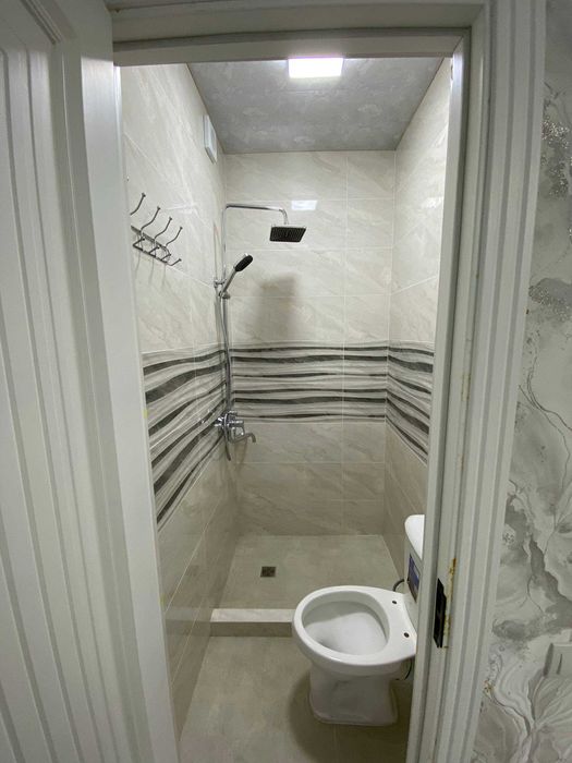 Срочно продается 1,4-сотик 5-х комн участка в Сергели  строител