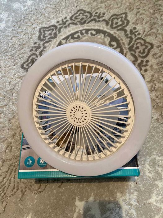 LED светильник-вентилятор