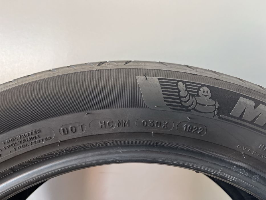 Летни гуми 235/50/19 Michelin