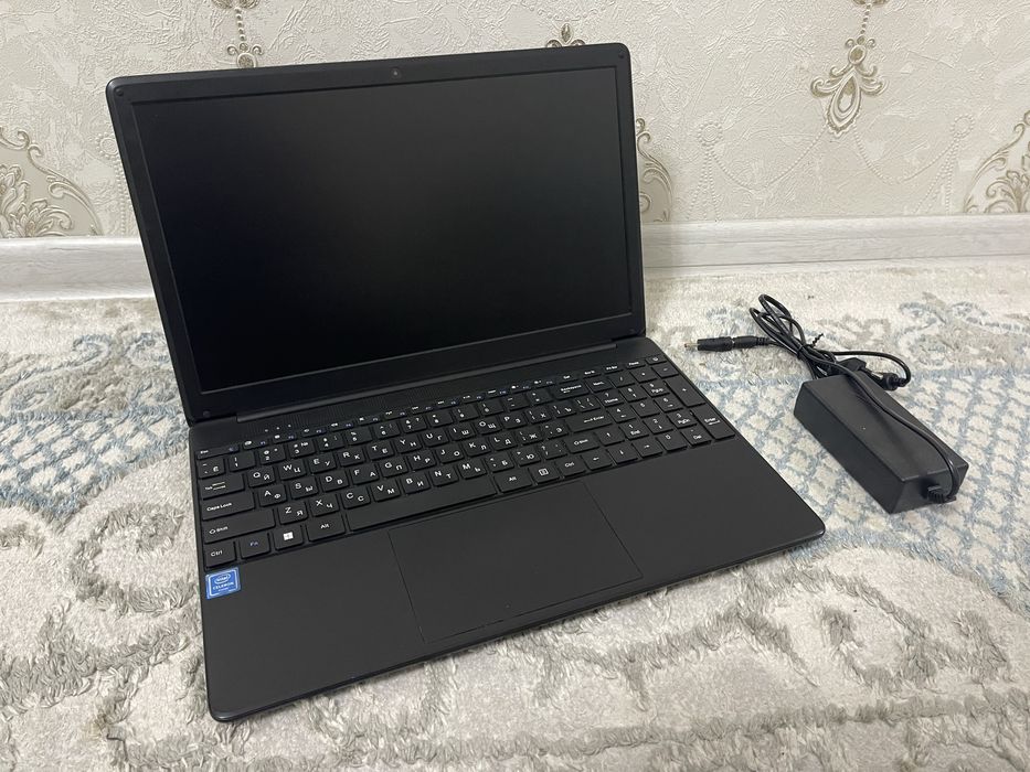 Продам ноутбук GreatWall W1563G