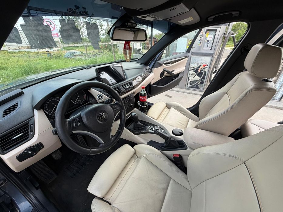 BMW X1 2011 — imagine 4