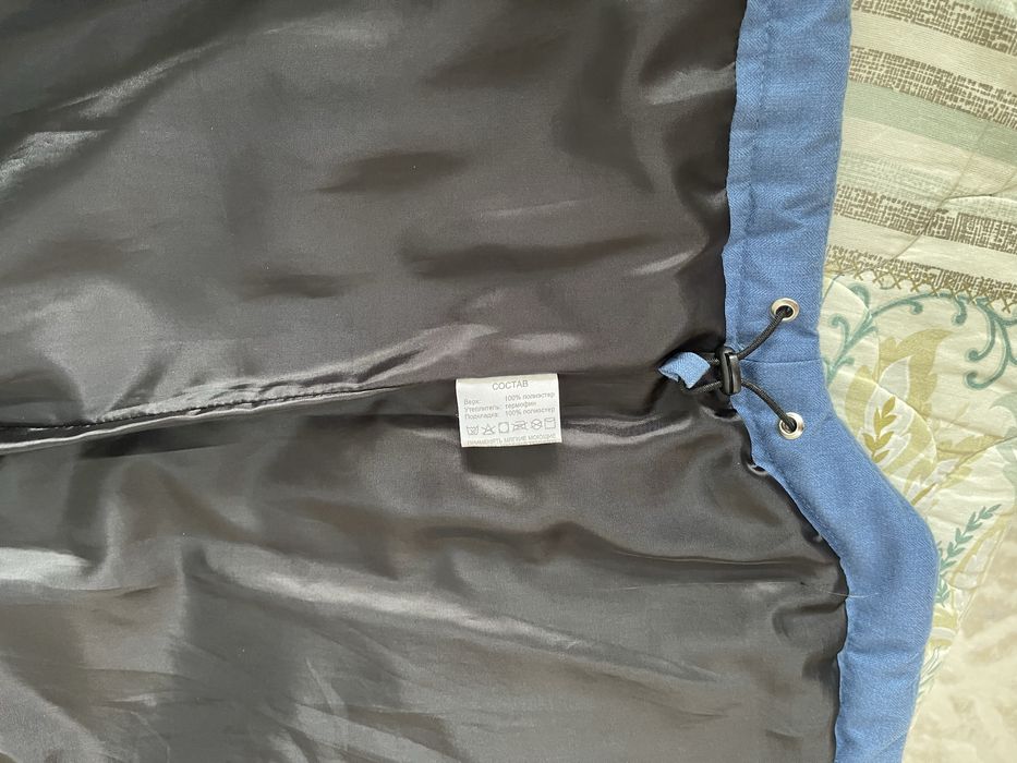 Безрукавка новая