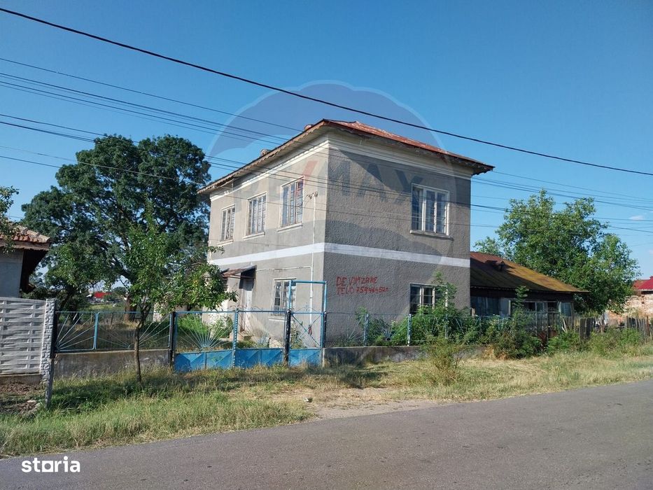 Casă / Vilă de vânzare in Bucovat, Sarbatoarea