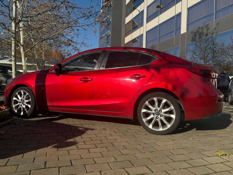Mazda 3 Sedan 2.2 Skyactiv-D Soul Red Euro 6