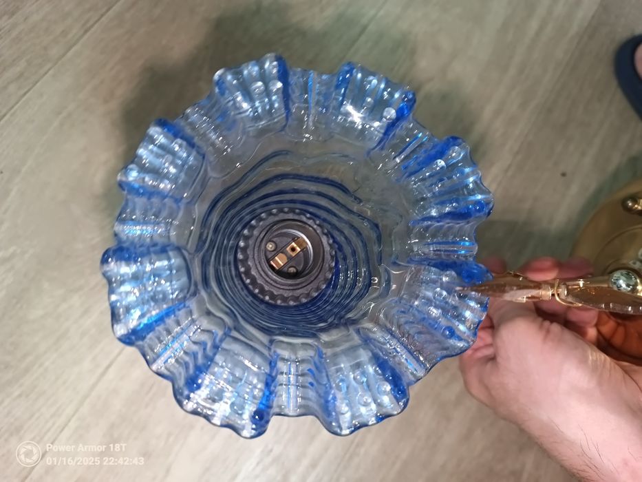 Бра настенная  светильник