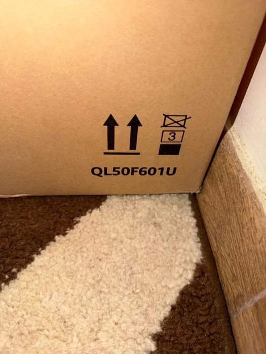 Fire tv  50”Omni QLED 4k UHD Smart TV