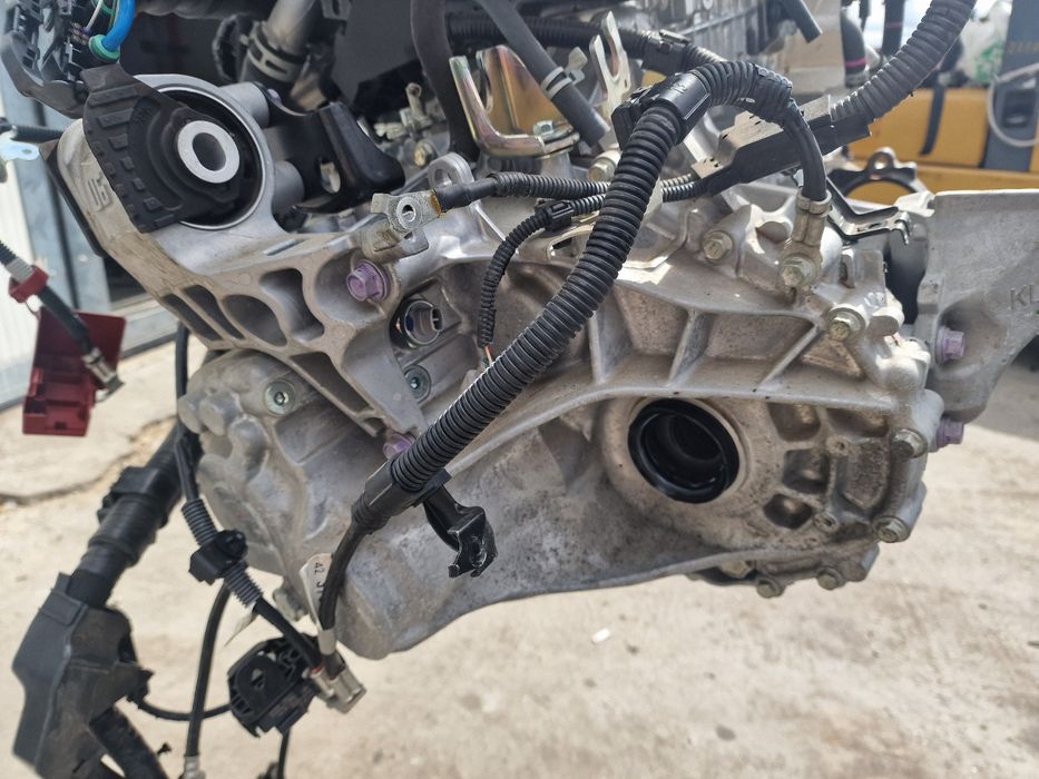 Cutie viteze kit ambreiaj 6trepte  F M20A 2.0 benzina toyota rav4 2020