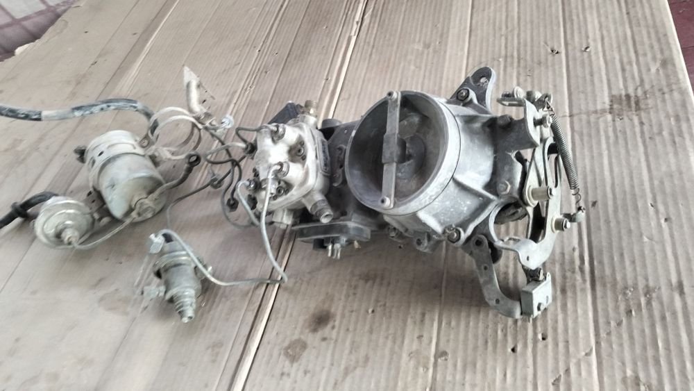 Мерс 124 запчасть