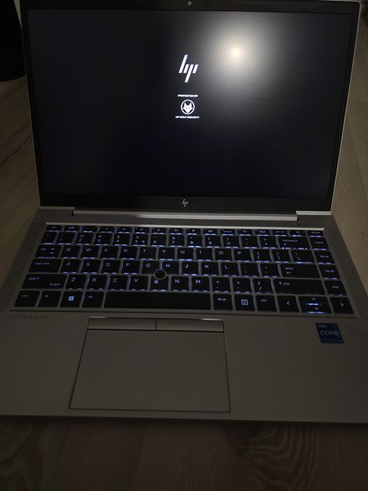 LAPTOP HP Elitebook G8 i7 11th 32GB Ram 512Gb NVME SSD Impecabil Tehnic si Estetic  + Windows 11 Licentiat