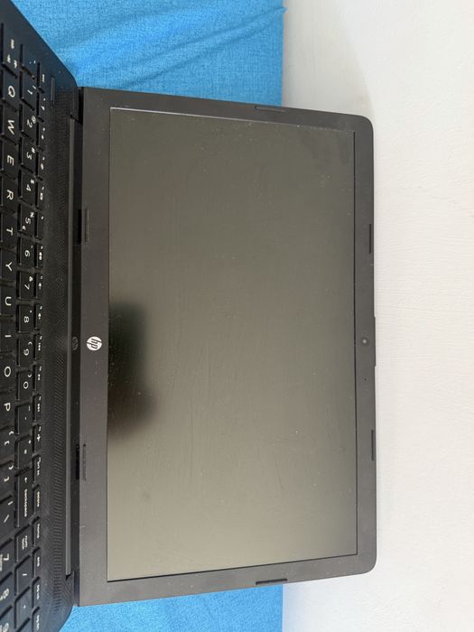 Vand Laptop Hp in stare perfecta de functionare