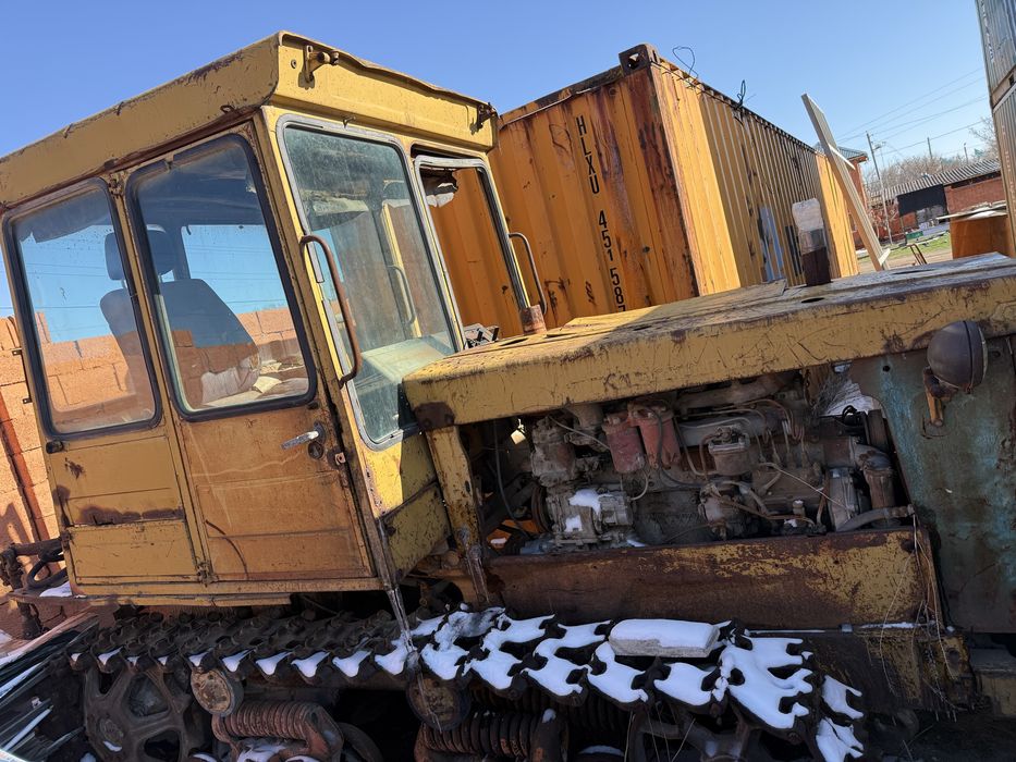 Трактор дт 75