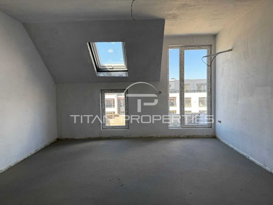 Продава се Тристаен апартамент в Пловдив, Остромила - 122 кв.м за 694 €/кв.м - Снимка #2