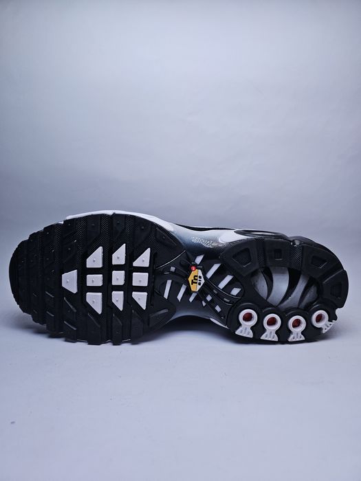 Nike TN silver mărimea 42