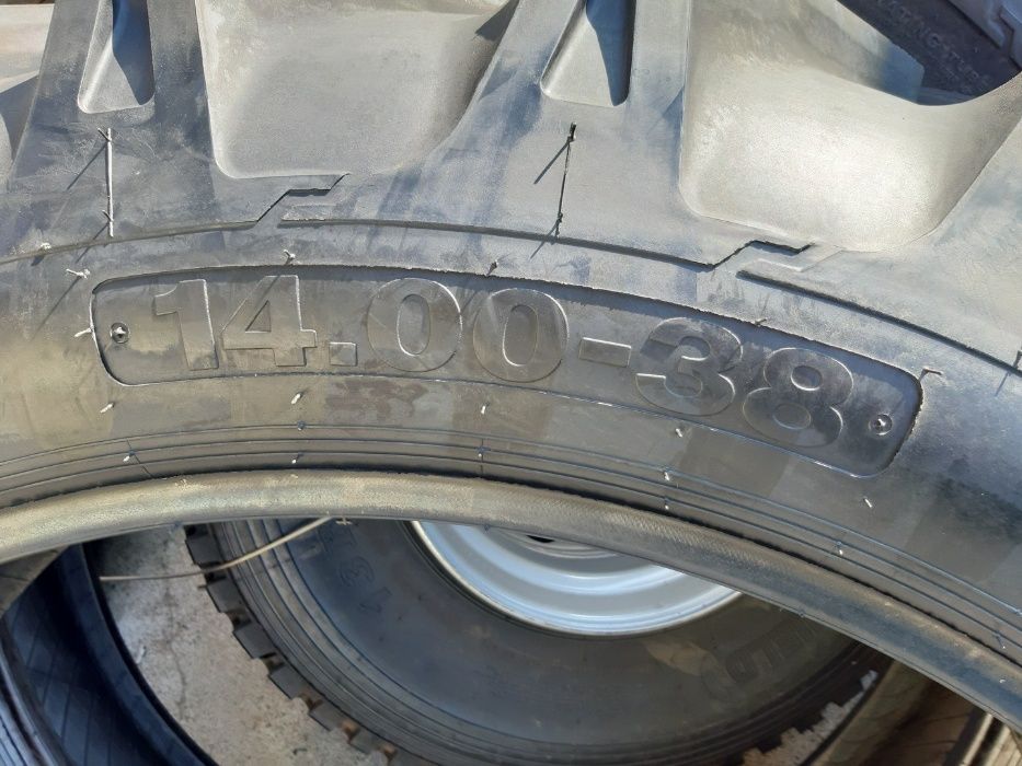 Cauciucuri noi agricole 14.00-38 Anvelope de tractor U-650