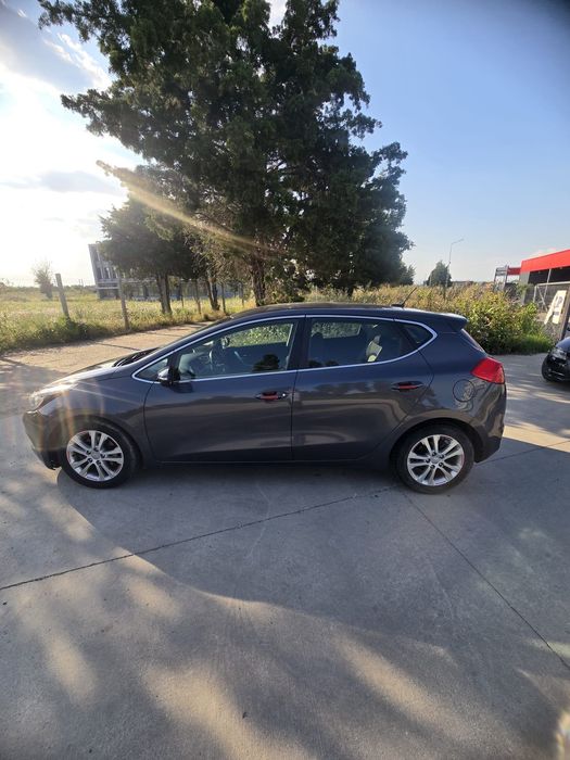 Kia ceed 2013 1.6 crdi
