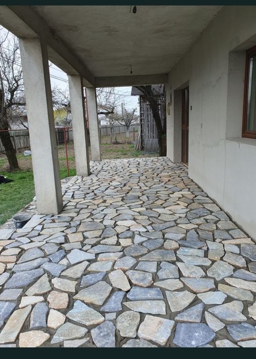 Piatră de munte naturală