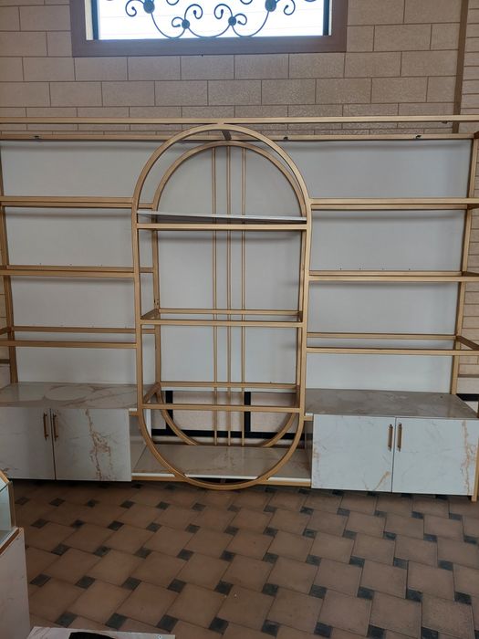 Стеллаж и магазинная мебель