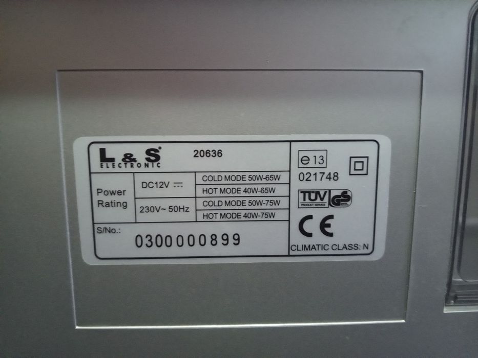 ХЛАДИЛНА ЧАНТА l & S electric 12V и 220V Внос от Англия