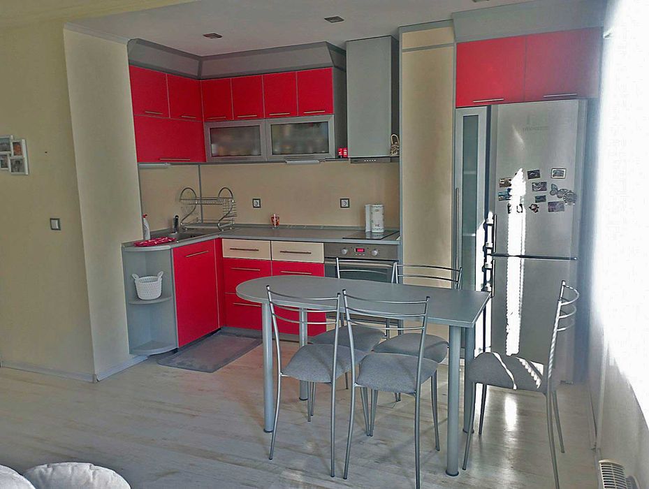 Продава се Двустаен апартамент в Казанлък - 55 кв.м за 1782 €/кв.м - Снимка #2