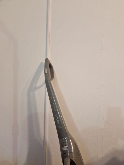 Vând aspirator Bosch Readyy.y Serie 2 perfect funcțional