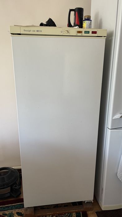 Морозильник советский отличный