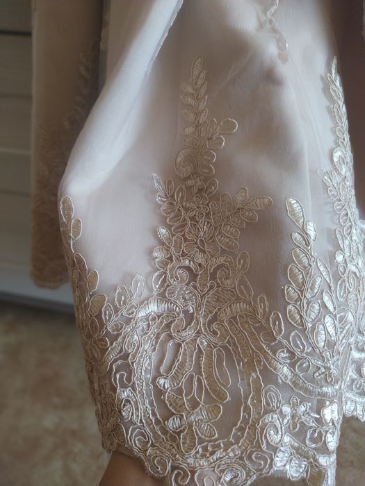 Продам шикарное вечернее платье