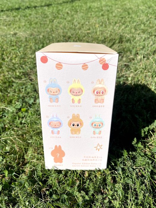 Labubu Have A Seat, Лабубу